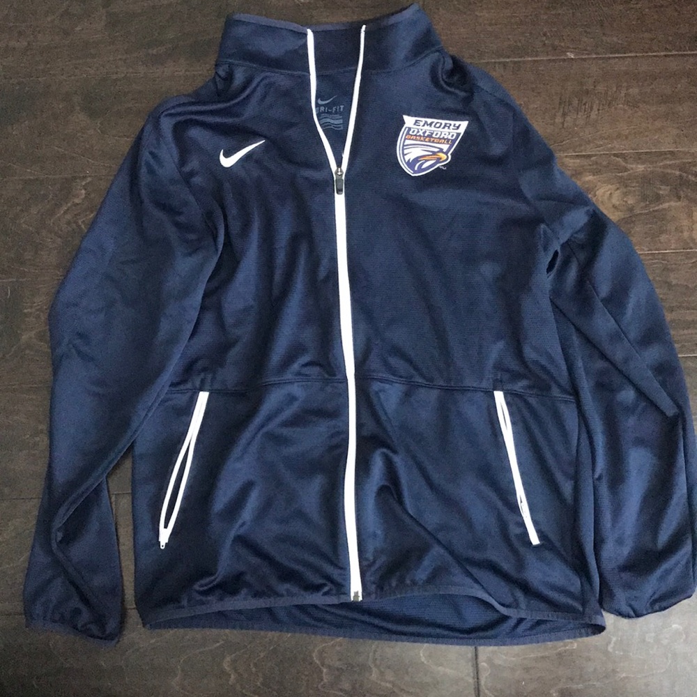 Nike dri-fit jacket